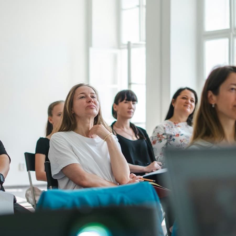 Exemple de publicité pour un organisme de formation, avec demande de programme